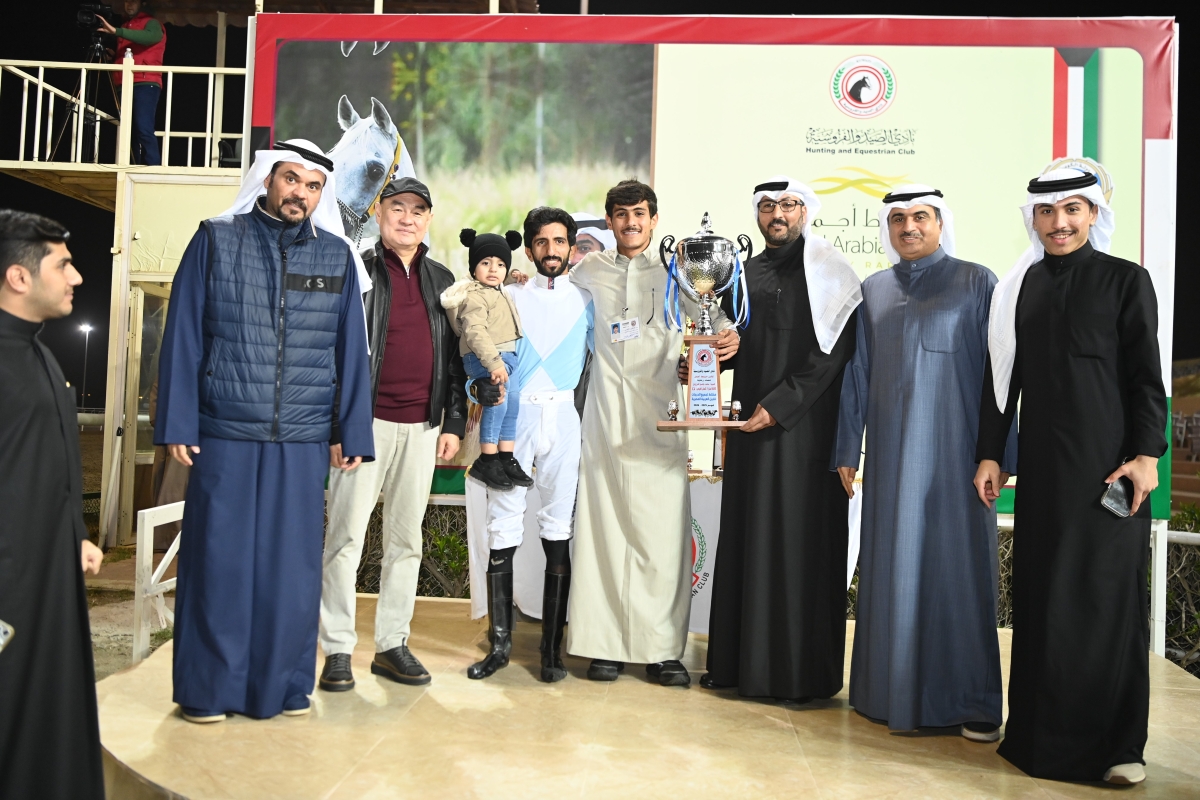 تتويج الاسطبل الفائز