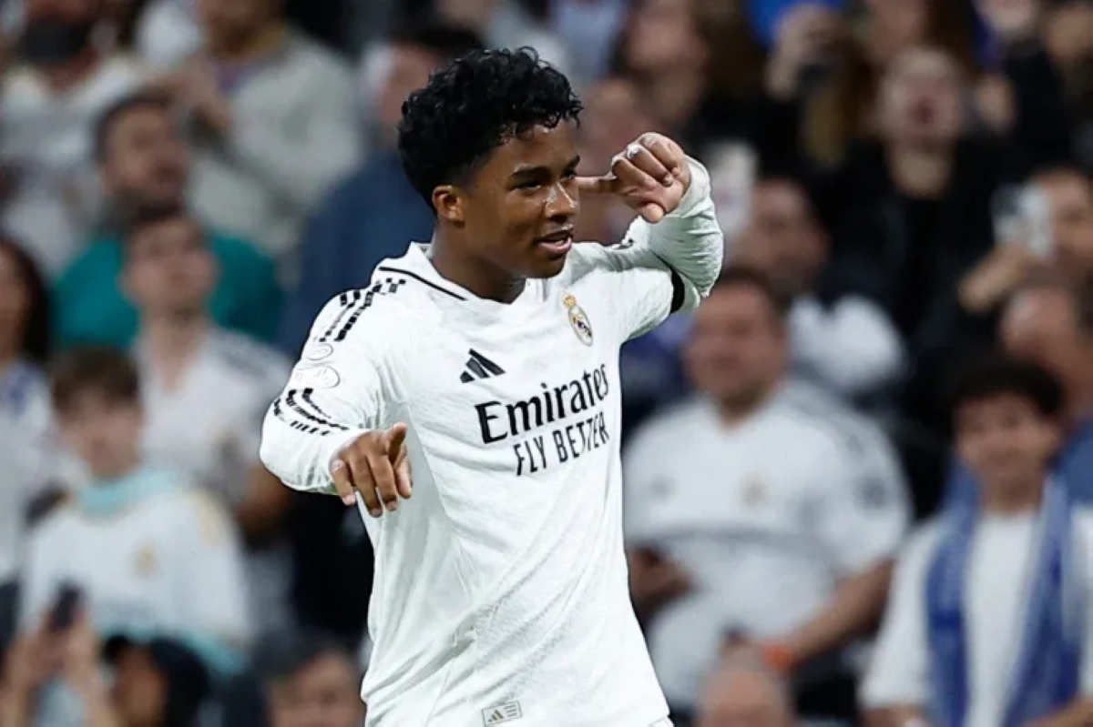 البرازيلي إندريك 