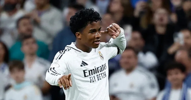 ريال مدريد يعير البرازيلي إندريك إلى ليون 