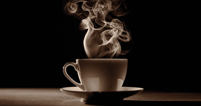 المشروبات شديدة السخونة تزيد خطر الإصابة بسرطان المعدة.. دراسة تكشف 