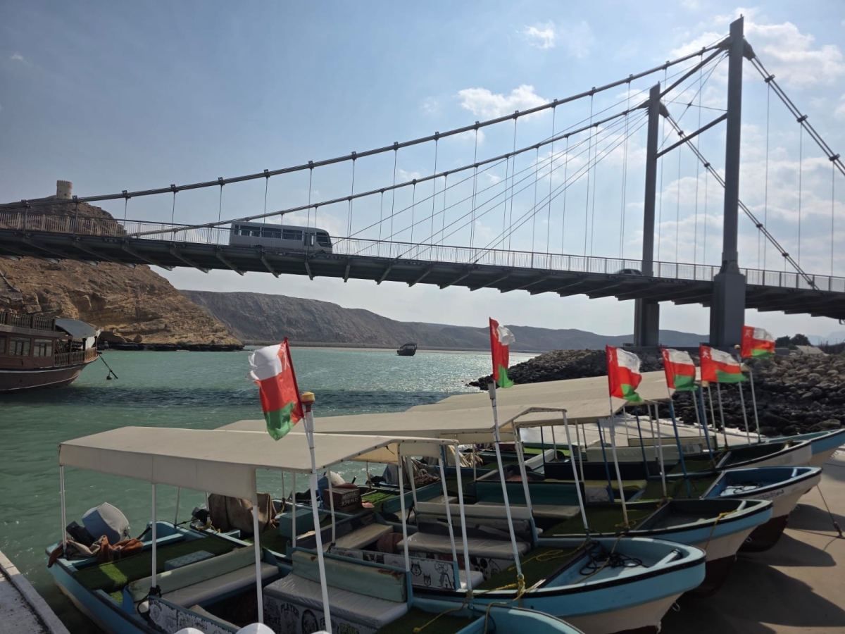 الجسر المعلق في صور