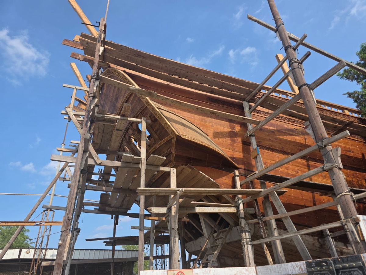 صناعة السفن الخشبية تراث مازال قائماً