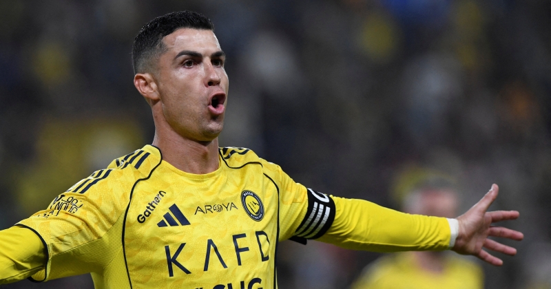 رونالدو: أريد الاستمرار.. وهدفي الوصول إلى 1000 هدف 