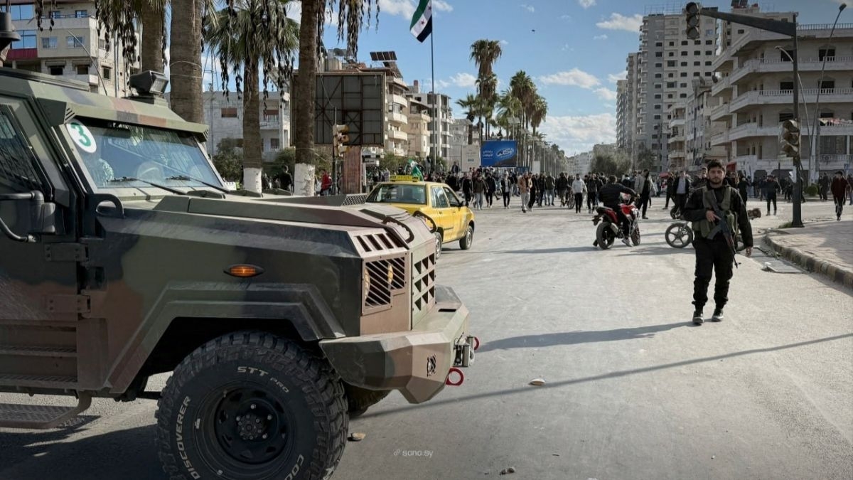 هدوء حذر وانتشار أمني في اللاذقية