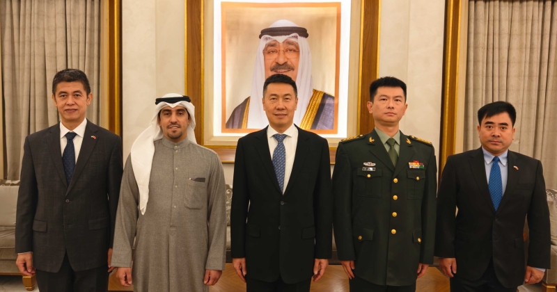 السفير الصيني الجديد يصل إلى البلاد. يانغ شين: دفع الشراكة الاستراتيجية إلى مزيد من العمق والرسوخ 