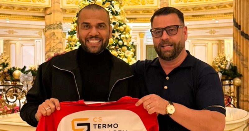 داني ألفيش يستثمر في «ساو جواو دي فير» البرتغالي 