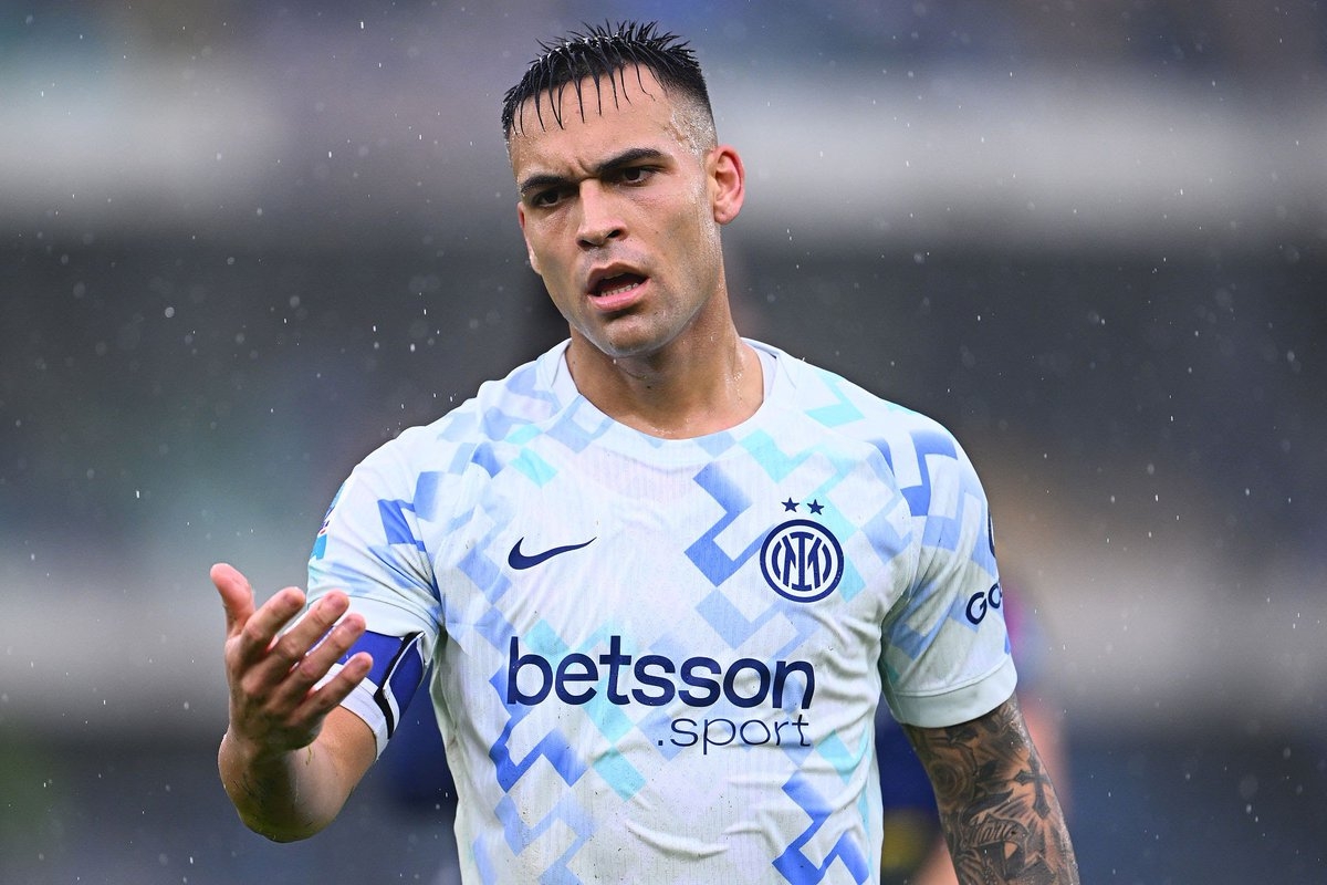 لاوتارو مارتينيز