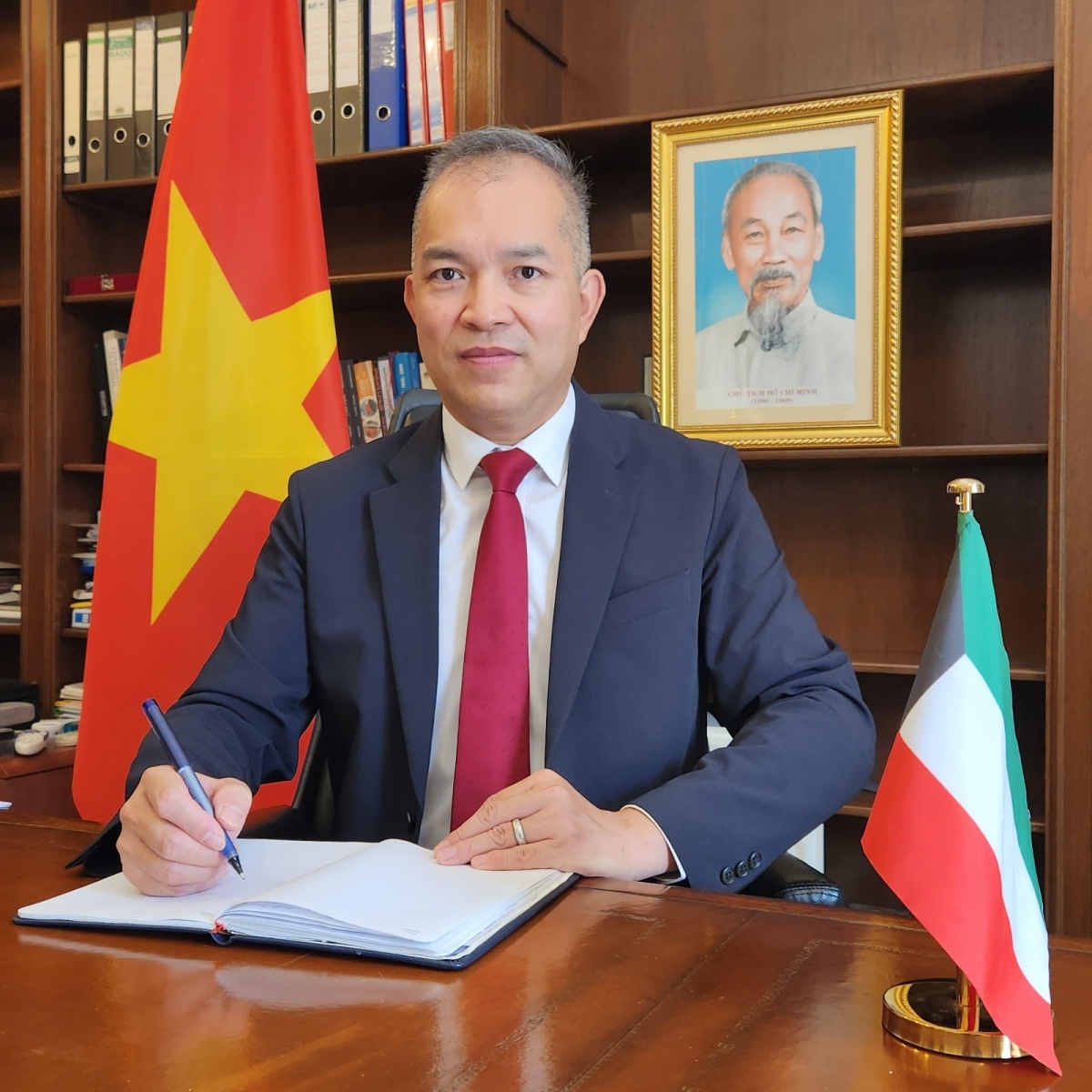 الدكتور نغوين دوك ثانغ