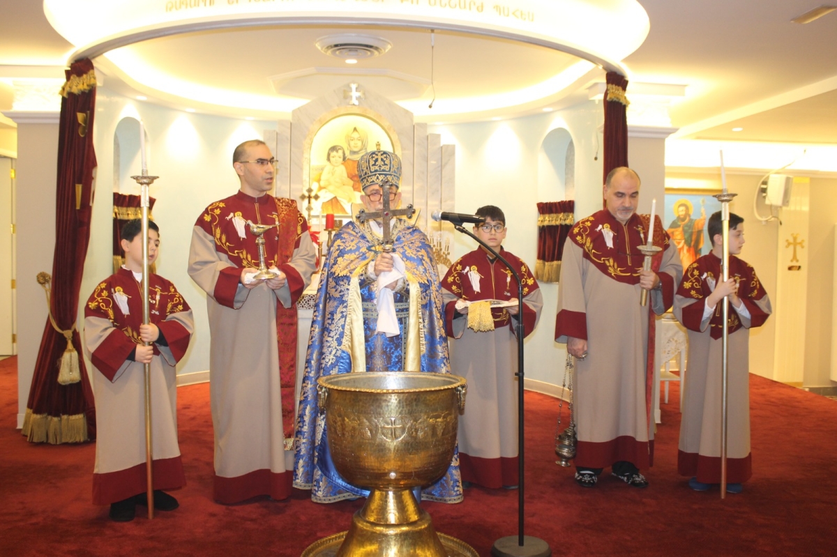 قداس قُدّم في المناسبة