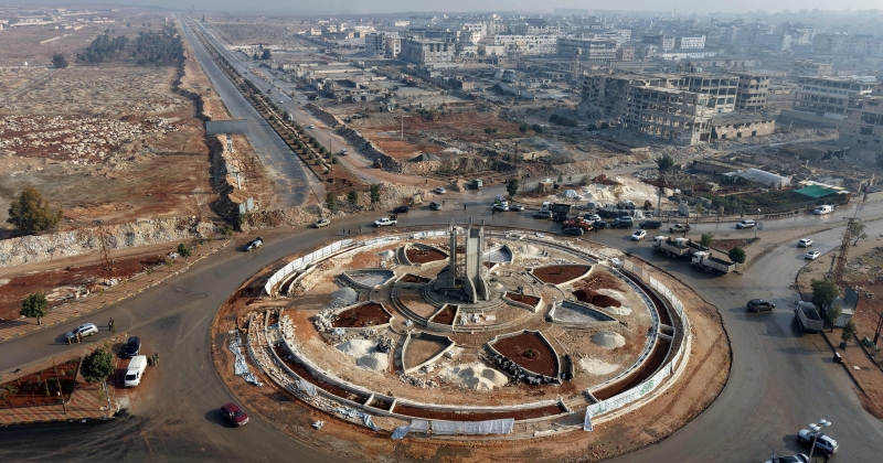 القوّات الكردية ترفض الخروج من حلب: اتخذنا قرارنا بالبقاء في أحيائنا والدفاع عنها 