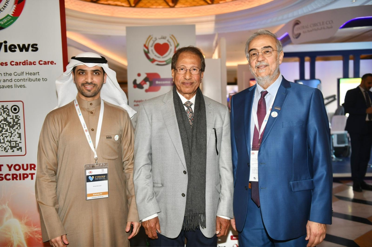 محمد زبيد وراشد العويش وأحمد الخرازه