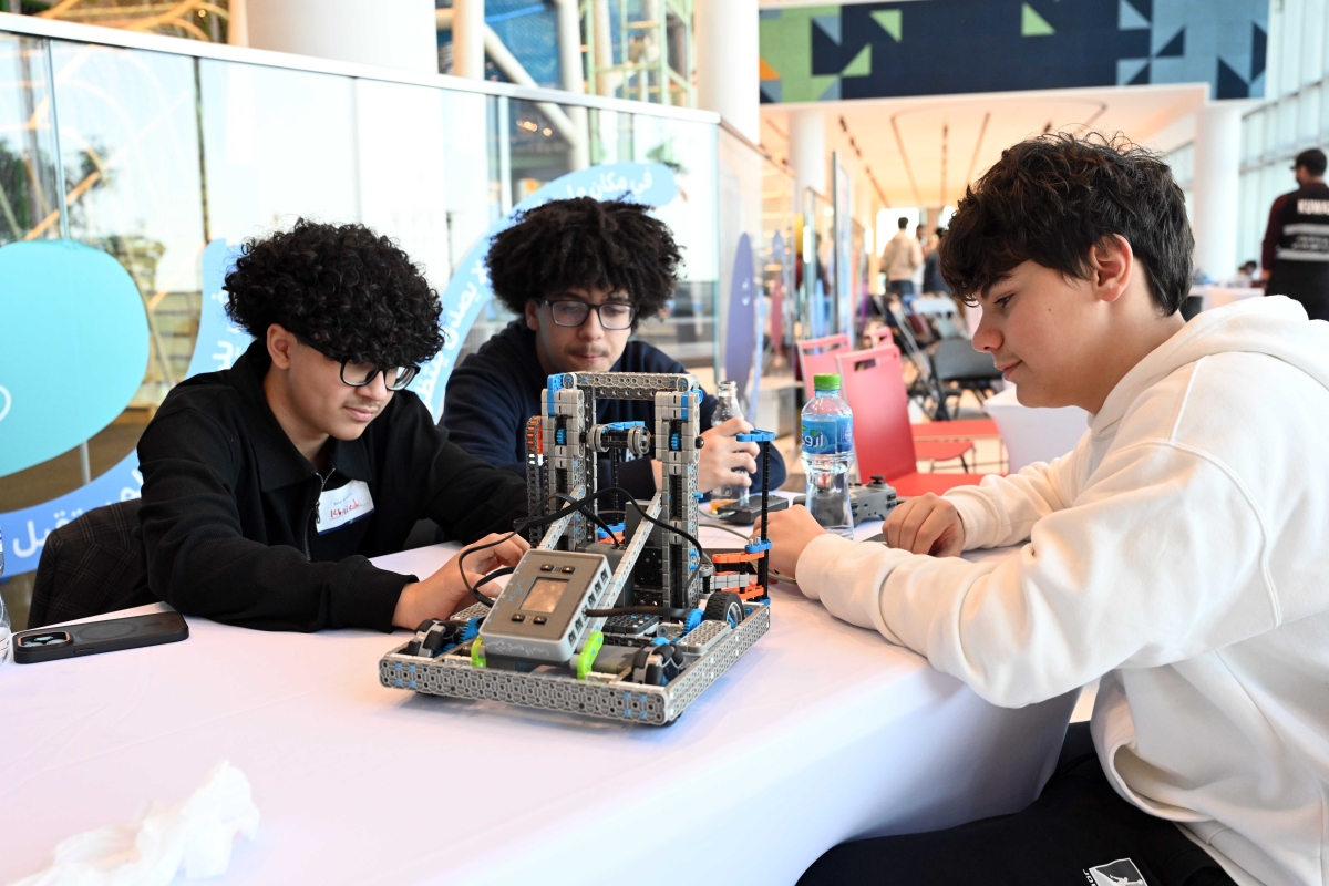 أبطال المستقبل 
