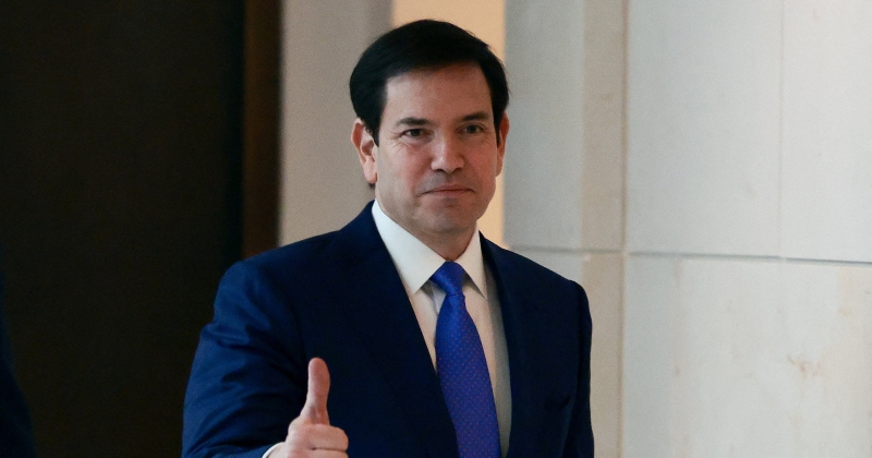 روبيو: الولايات المتحدة تدعم شعب إيران الشجاع 