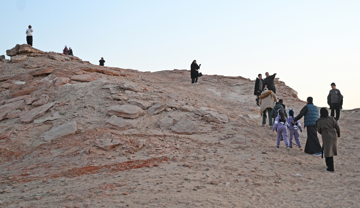 زوار من كل الأعمار