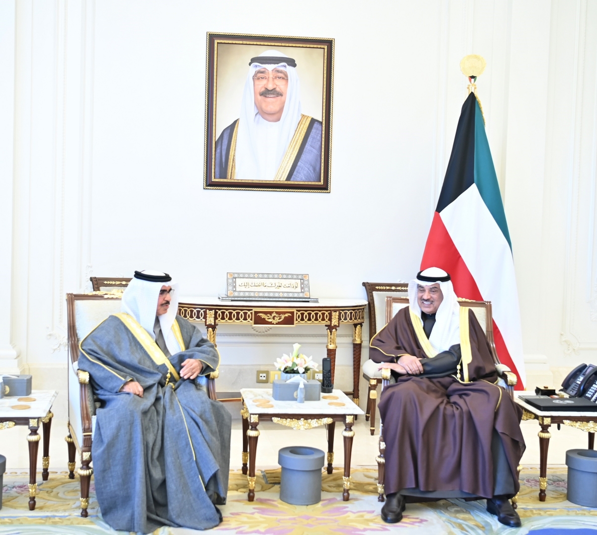 ولي العهد مستقبلاً وزير الداخلية البحريني