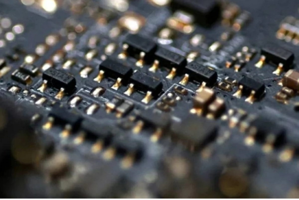 رقائق الكترونية أميركية الصنع