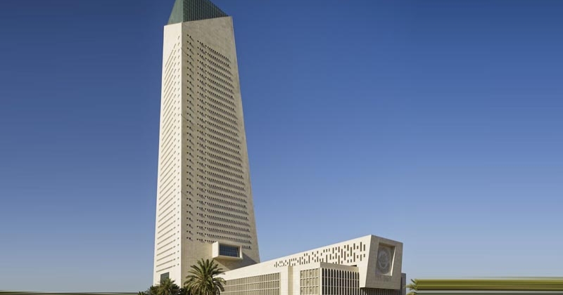 «المركزي» يعيد للبنوك فتح باب استئناف سحوبات... جوائزها