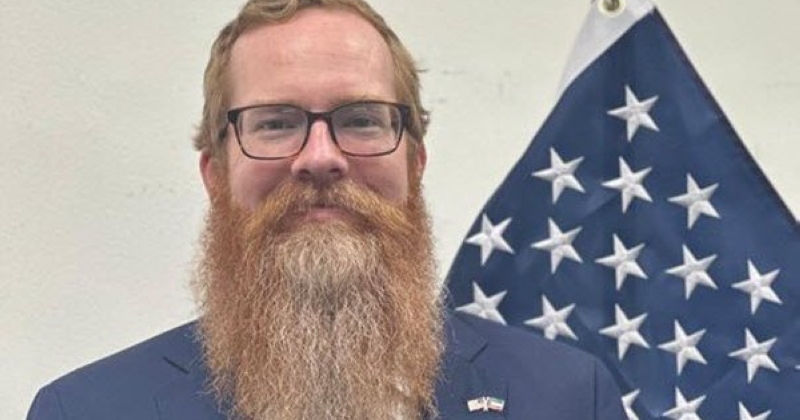 المتحدث باسم السفارة الأميركية لـ«الراي»: تعليق تأشيرات الهجرة لا يشمل التأشيرات الأخرى. التعليق سيستمر إلى حين استكمال مراجعة سياسات معالجة طلبات التأشيرات 