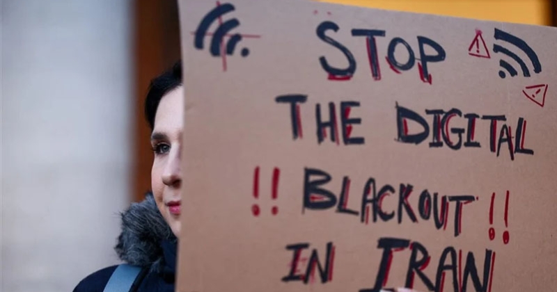 «نتبلوكس»: عودة «طفيفة جدا» للإنترنت في إيران 