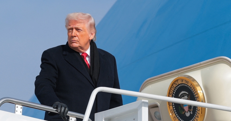 ترامب يتعهد بفرض رسوم جمركية على 8 دول أوروبية بسبب قضية غرينلاند 