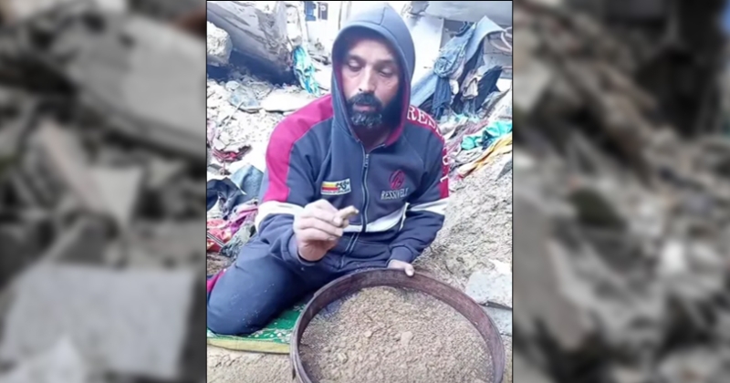 تحت ركام غزة.. رجل يبحث عن عظام زوجته بـ«الغربال» 