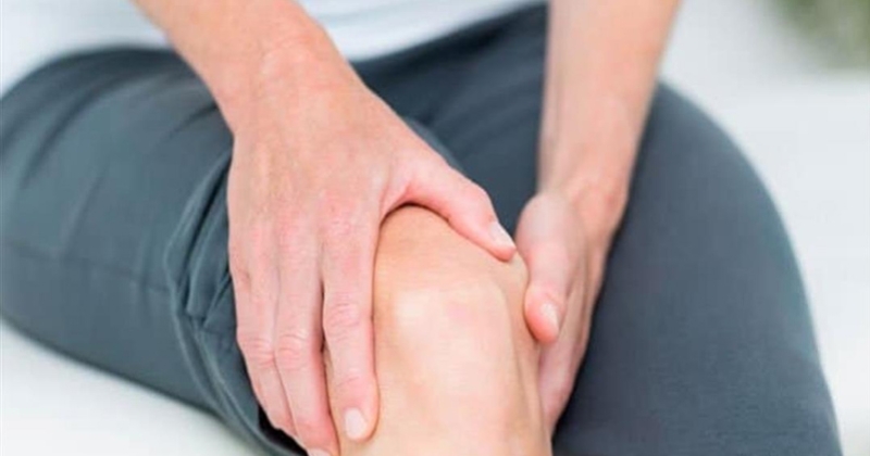 هل تُعالج حقن الكورتيزون خشونة مفصل الركبة؟ 