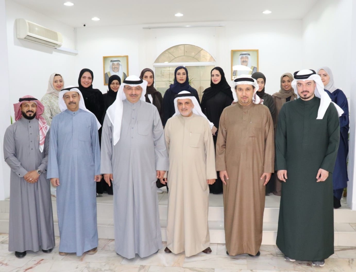 صورة جماعية على هامش الزيارة