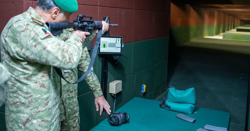 وكيل الحرس الوطني يقوم بجولة تفقدية في ميدان الشهداء بمعسكر الصمود 