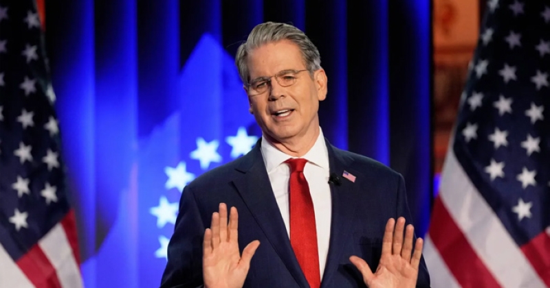 وزير الخزانة الأميركي: على الأوروبيين تفادي أي رد فعل «غاضب» بشأن غرينلاند 