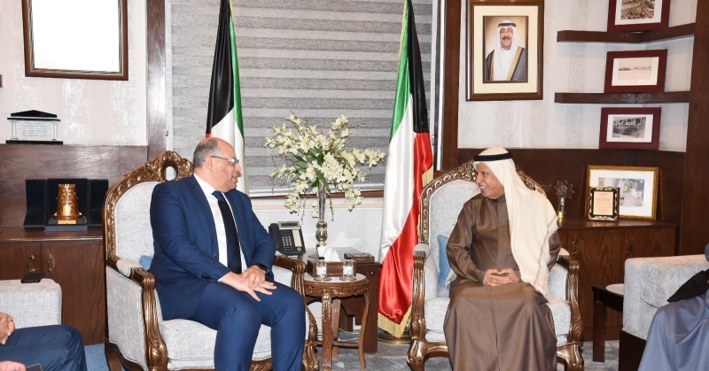 الكويت – وبحث الفضالة مع أبو الوفا موضوعات تتعلق بـ”المقيمين غير الشرعيين” الذين يدرسون في مصر