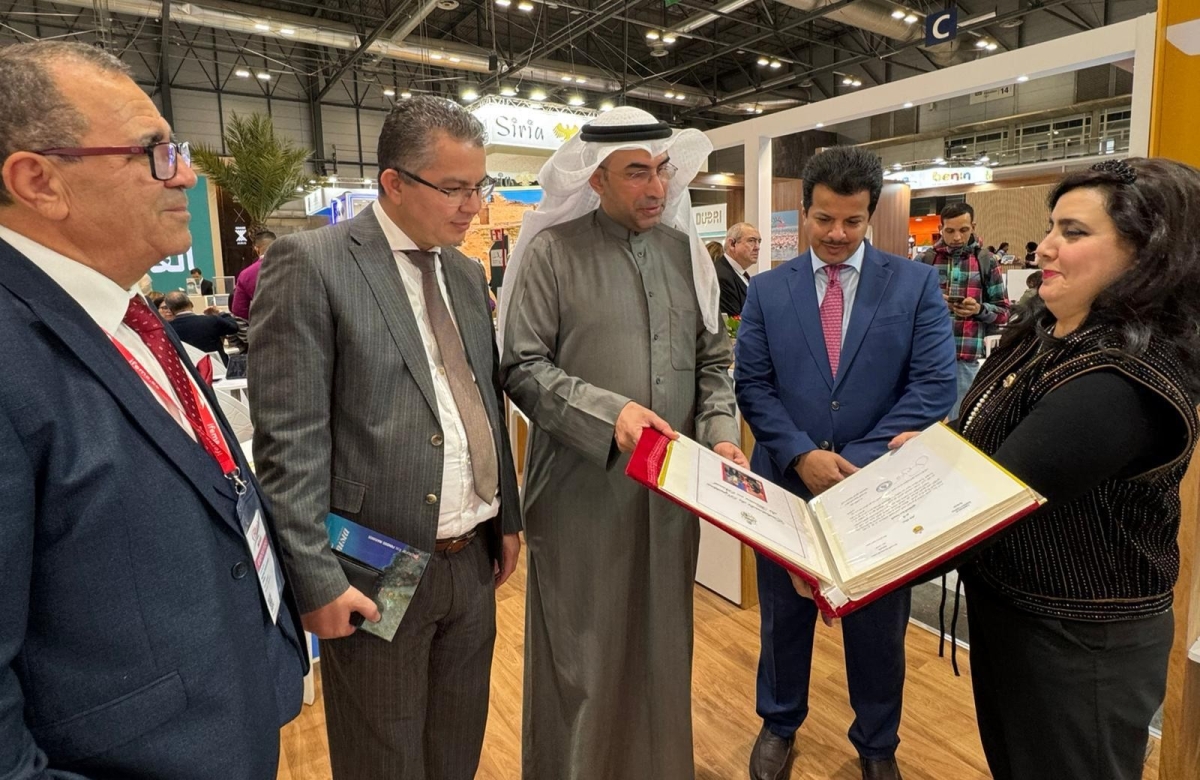 محيسن خلال الجولة في «فيتور»