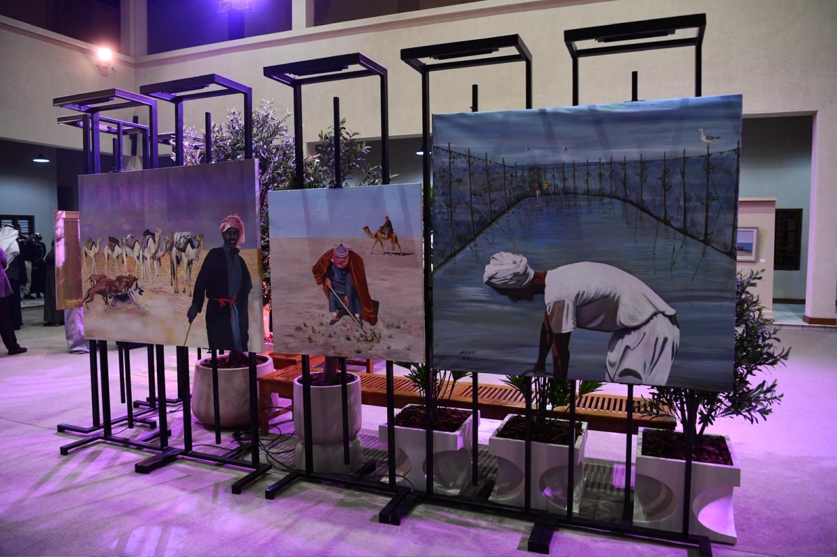 جانب من المعرض