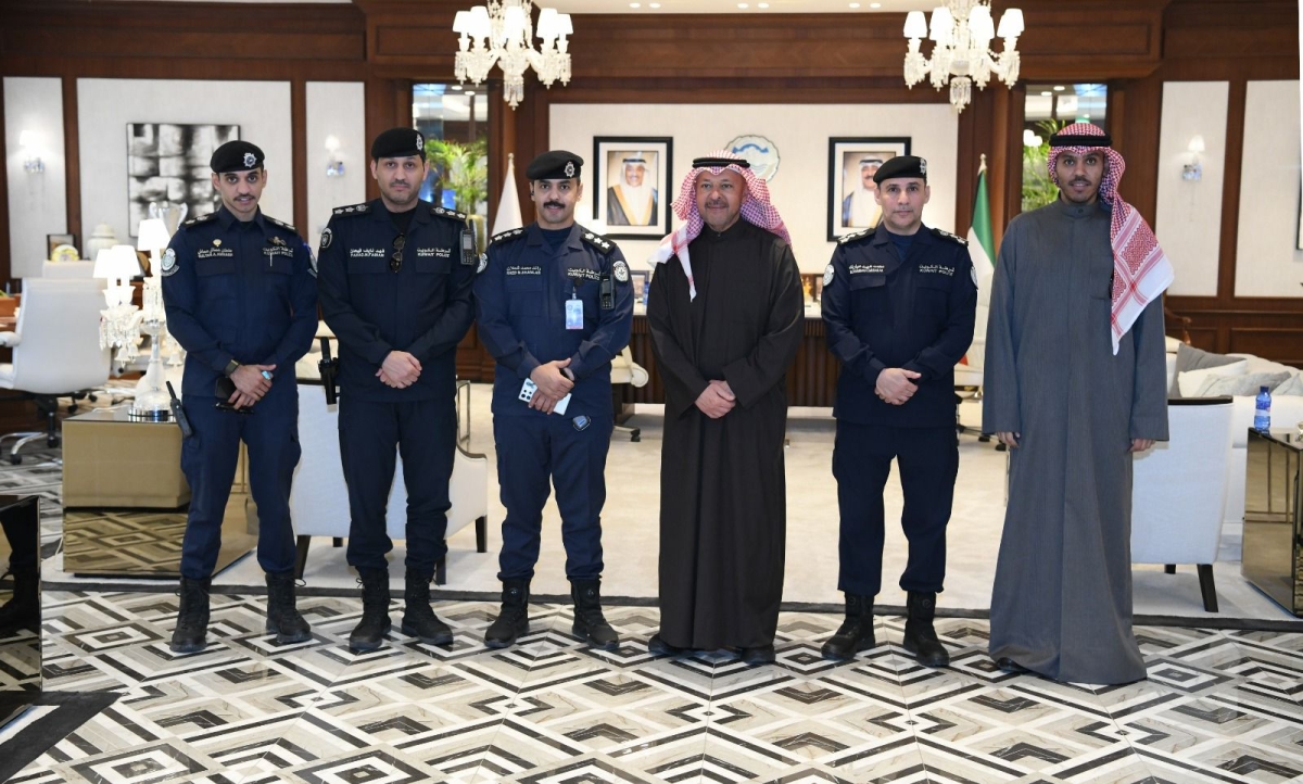 عذبي الناصر متوسطاً قيادات المحافظة الأمنية