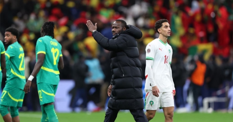 إيقاف وتغريم مدرب السنغال بسبب أحداث نهائي كأس الأمم الأفريقية 