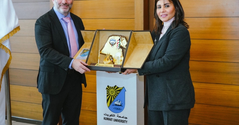 جامعة الكويت تبحث مع «غوغل كلاود» التعاون بمجال الذكاء الاصطناعي والتحول الرقمي 