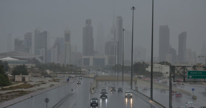 الكويت – “رأس السالمية” تشهد أعلى هطول للأمطار…الأربعاء