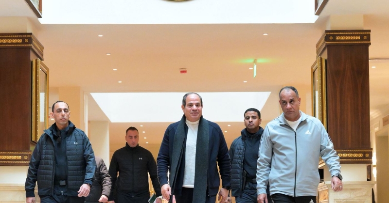 السيسي: العالم يمر بأزمات والمتغيرات سيكون لها تأثيرها على العالم 