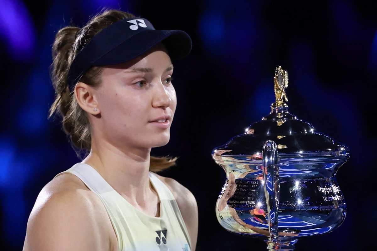  إيلينا ريباكينا متوجة بالكأس (أ ف ب)