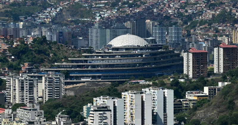 فنزويلا تعلن عن عفو عام وإغلاق سجن سيئ الصيت 