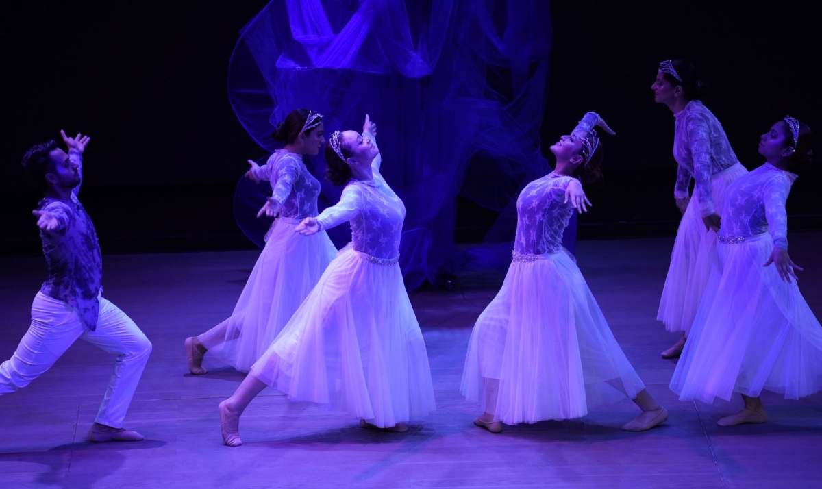 مشهد استعراضي معبّر عن فصل الشتاء