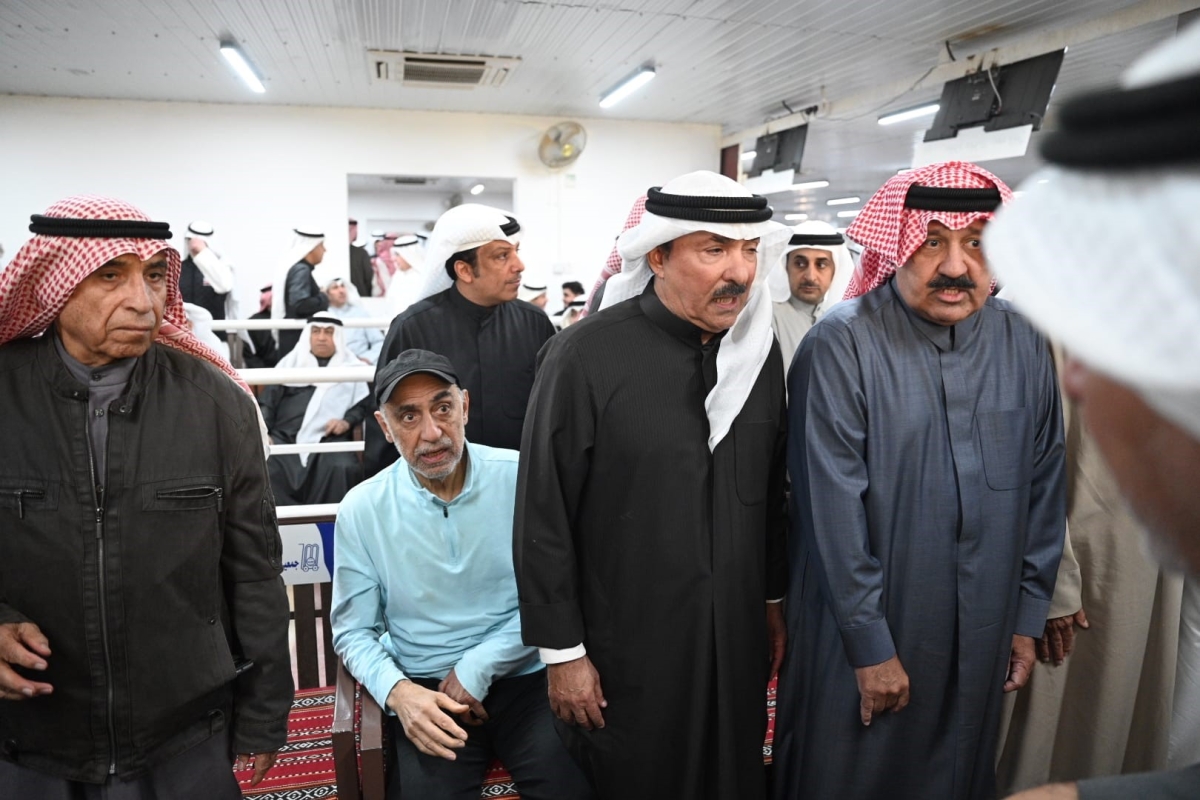 اليوسف والعنبري ويعقوب والبناي في العزاء