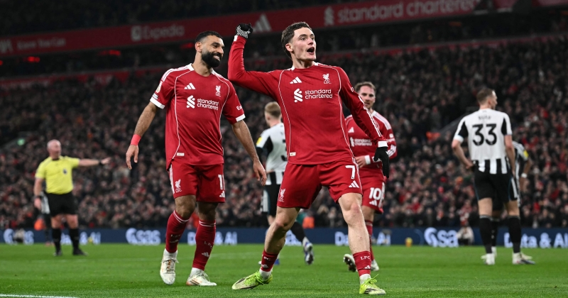 ليفربول يحقق أول فوز له في الدوري الإنكليزي منذ شهر 