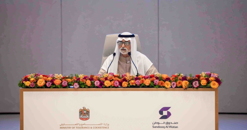 وزير التسامح الإماراتي لشباب كويتيين وإماراتيين: نعتز بقادة الكويت والإمارات وعملهم المخلص لأجل الإنسانية