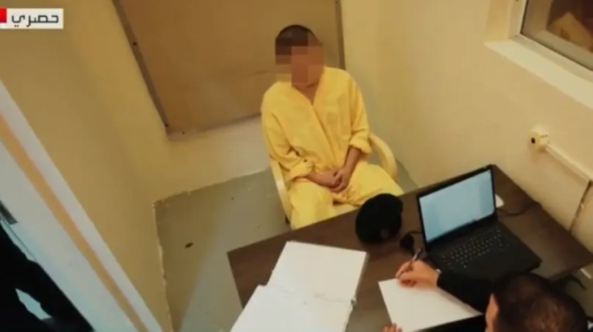 من عمليات التحقيق مع أحد عناصر «داعش»