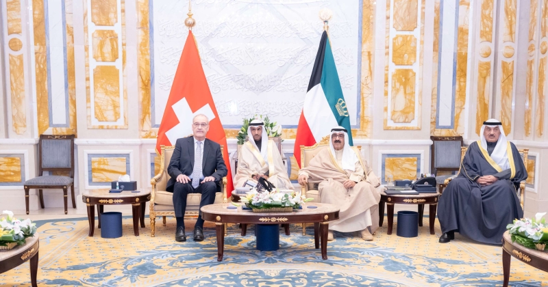 سمو الأمير يستقبل رئيس الاتحاد السويسري بمناسبة زيارته الرسمية للبلاد 