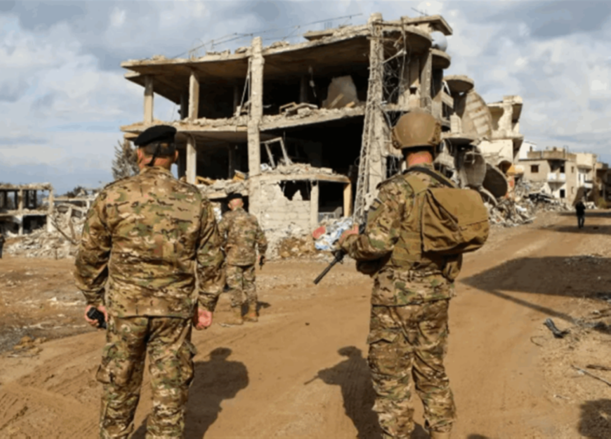 عناصر من الجيش اللبناني شمال الليطاني