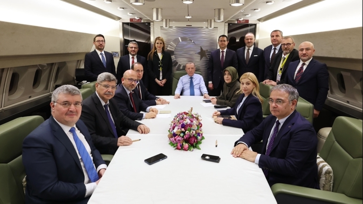 أردوغان خلال لقائه مع الصحافيين على متن الطائرة الرئاسية