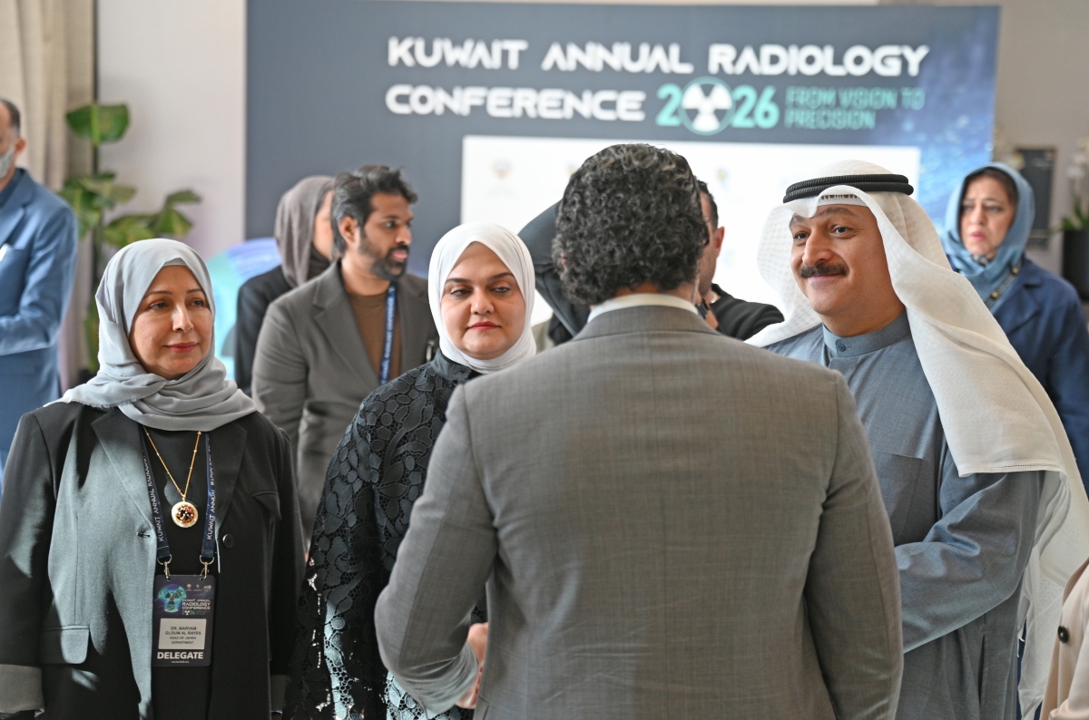 حوارات على هامش المؤتمر