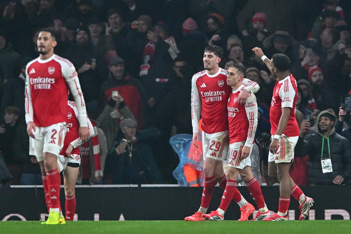 أرسنال يخوض مباراة صعبة