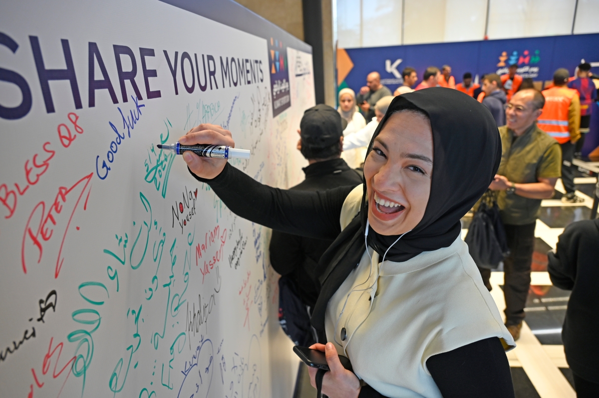 مُشاركة تدوّن لحظات الفرح (تصوير سعود سالم)